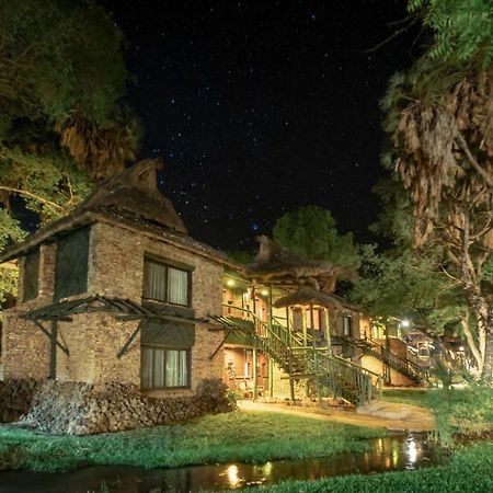 Sarova Shaba Game Lodge Archers Post Εξωτερικό φωτογραφία