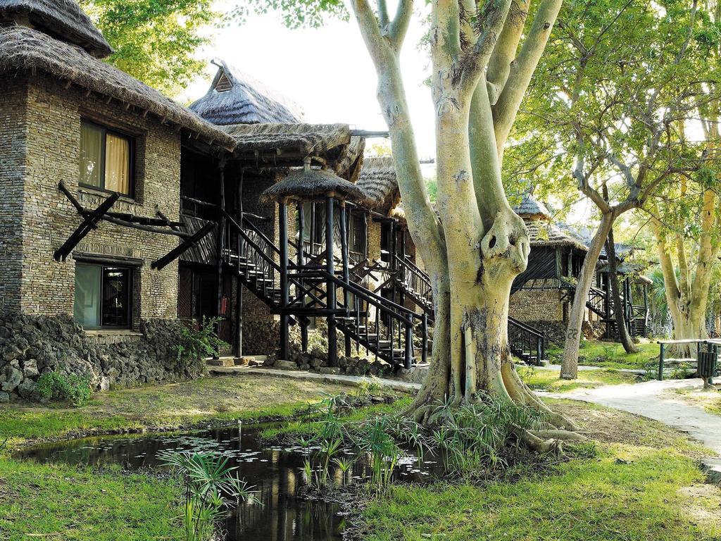 Sarova Shaba Game Lodge Archers Post Εξωτερικό φωτογραφία