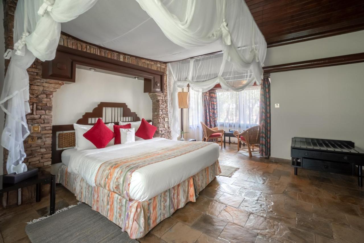 Sarova Shaba Game Lodge Archers Post Εξωτερικό φωτογραφία