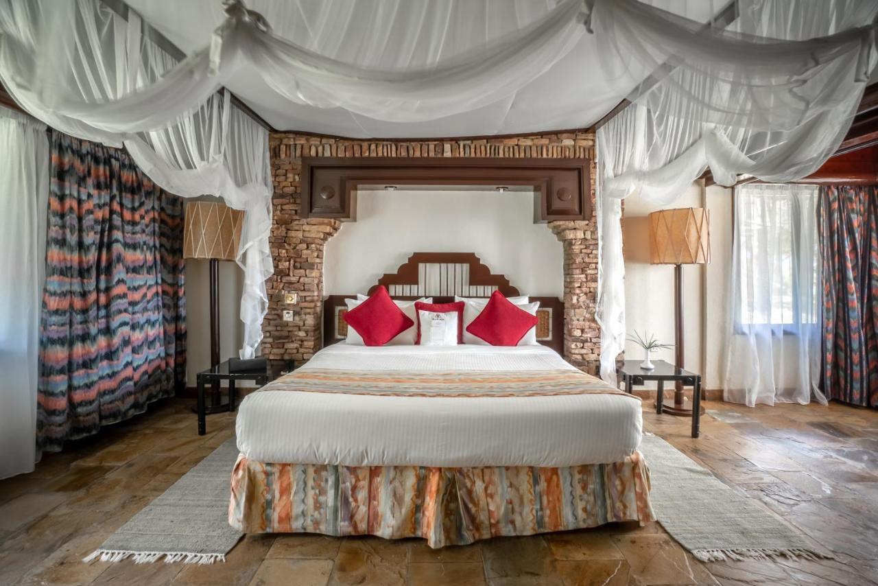 Sarova Shaba Game Lodge Archers Post Εξωτερικό φωτογραφία